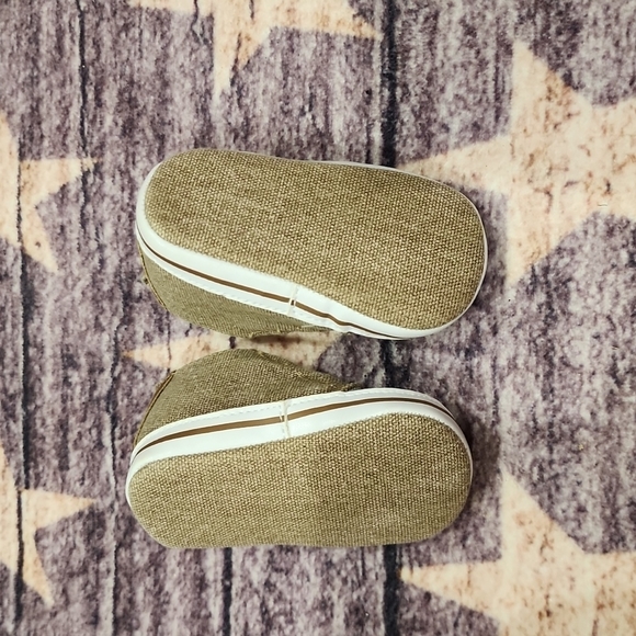 Soft bottom baby shoes - Picture 3 of 5